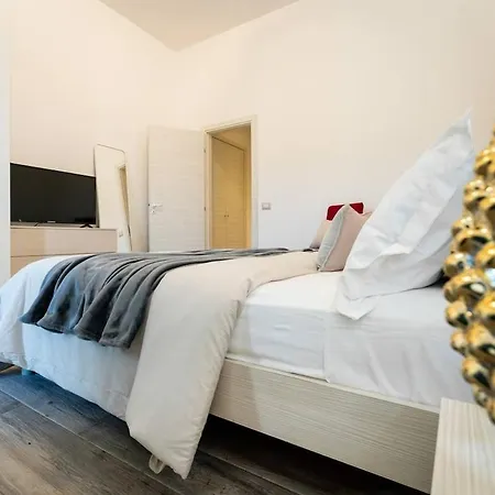 Hanura One - Modern 2bedrooms With Balcony Apartment *